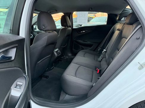 Used 2021 Chevrolet Malibu LT image 10