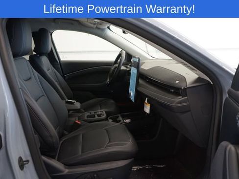 New 2025 Ford Mustang Mach-E Premium image 31