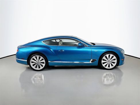 Used 2024 Bentley Continental GT image 23