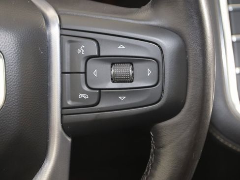 Used 2022 GMC Yukon SLT w/ SLT Premium Package image 35