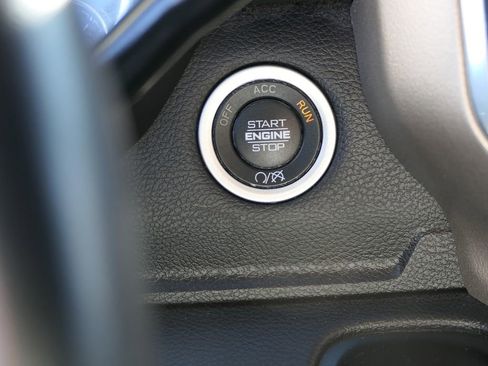 Used 2023 RAM 2500 Laramie image 17