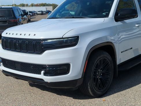 Used 2023 Jeep Wagoneer Series II w/ Convenience Group I image 11