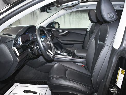 Used 2023 Audi Q8 Premium Plus w/ Premium Plus Package AWD/4WD image 53