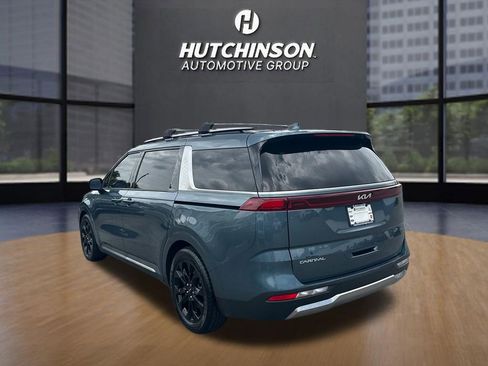 Used 2023 Kia Carnival SX Prestige FWD image 5
