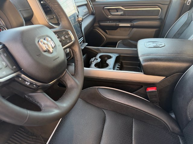 Used 2025 RAM 1500 Laramie AWD/4WD image 14