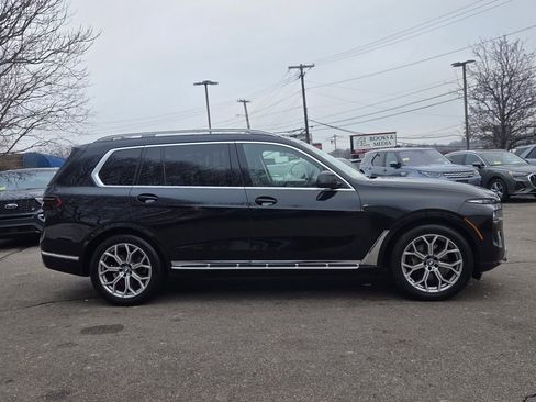 Used 2024 BMW X7 xDrive40i image 7