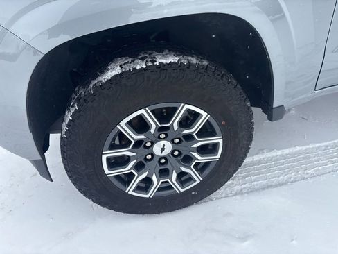 Used 2023 Chevrolet Colorado Z71 w/ Advanced Trailering Package image 33