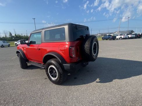 Used 2022 Ford Bronco Outer Banks w/ Sasquatch Package AWD/4WD image 6