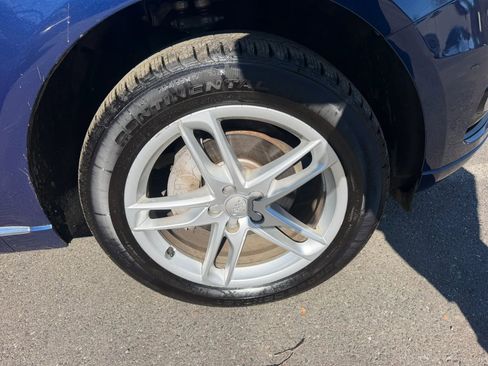 Used 2016 Audi Q5 2.0T Premium Plus w/ Technology Package image 6