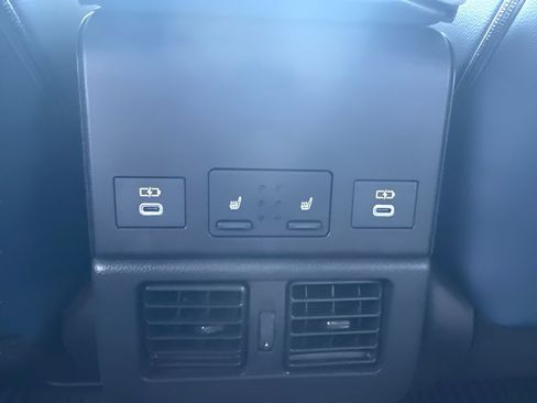 Used 2023 Subaru Solterra AWD image 11