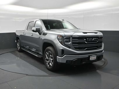 New 2026 GMC Sierra 1500 SLT w/ SLT Convenience Package