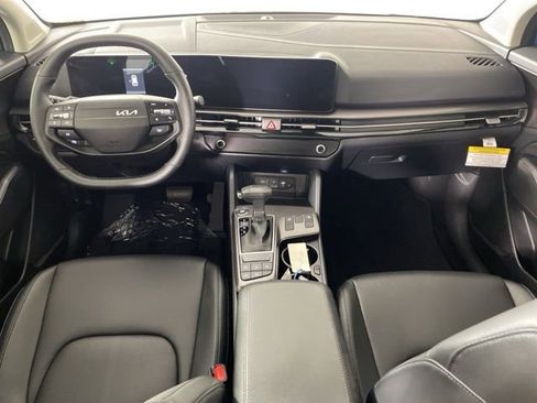 New 2026 Kia Sportage EX w/ EX Panorama Roof Package image 35