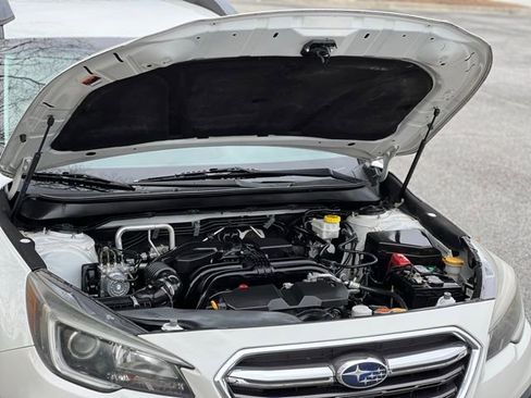 Used 2019 Subaru Outback 2.5i Premium image 42