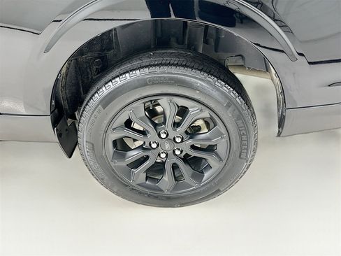 Used 2024 Ford Maverick XLT w/ XLT Luxury Package image 30