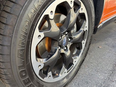 Used 2020 Subaru Crosstrek 2.0i Premium image 5