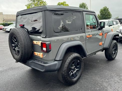 Used 2020 Jeep Wrangler Sport AWD/4WD image 3