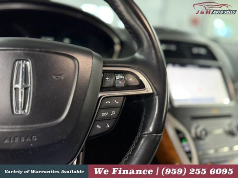 Used 2019 Lincoln Nautilus Reserve AWD/4WD image 24