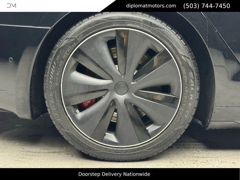 Used 2020 Tesla Model S Performance image 38