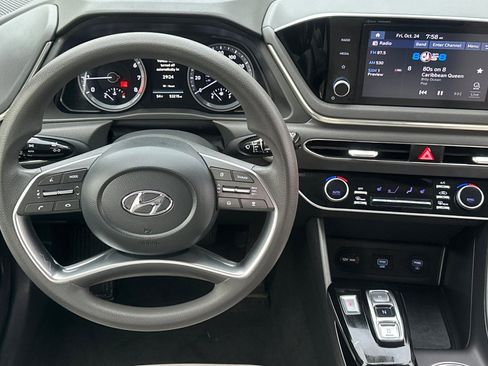 Used 2022 Hyundai Sonata SEL image 15