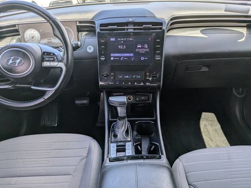 Used 2022 Hyundai Santa Cruz SEL Premium AWD/4WD image 16