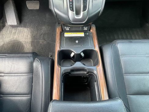 Used 2020 Honda CR-V Touring image 19
