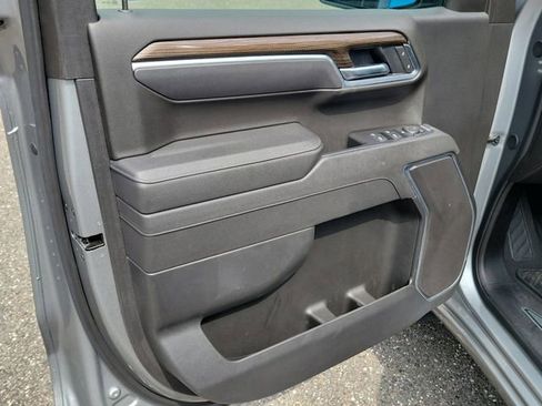 Certified 2025 Chevrolet Silverado 1500 LT RWD image 20