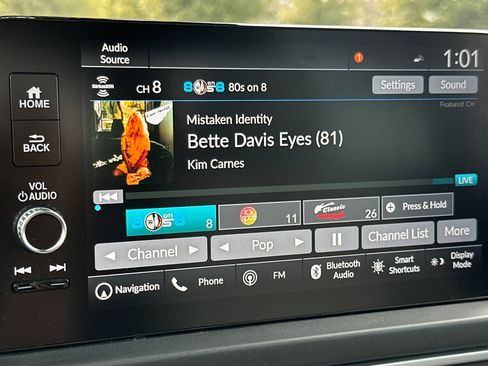 Used 2025 Honda Pilot Touring image 25