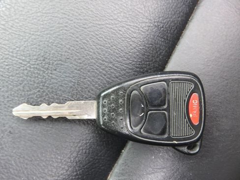 Used 2016 Jeep Patriot High Altitude image 30