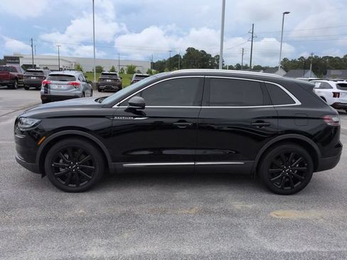 Used 2023 Lincoln Nautilus Reserve w/ Monochromatic Package FWD image 7
