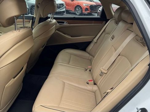 Used 2020 Genesis G80 5.0 Ultimate RWD image 7