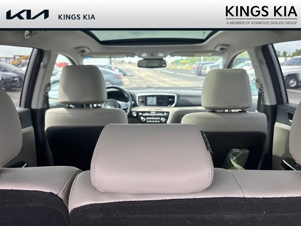 Used 2021 Kia Sportage EX w/ EX Technology Package AWD/4WD image 11