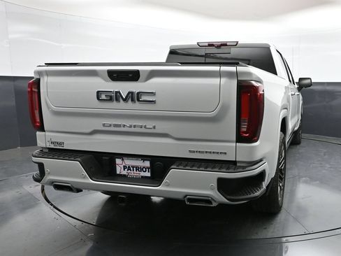 Used 2022 GMC Sierra 1500 Denali Ultimate AWD/4WD image 31