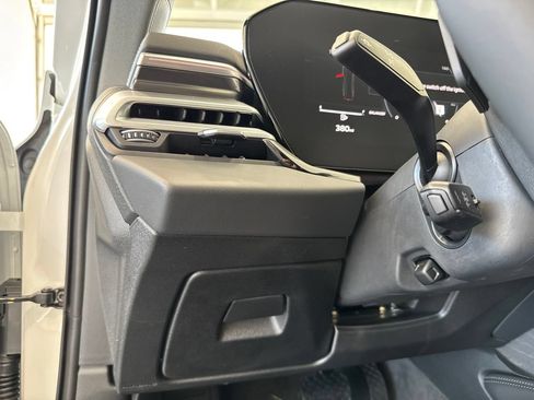 New 2026 Audi A6 Premium Plus AWD/4WD image 35