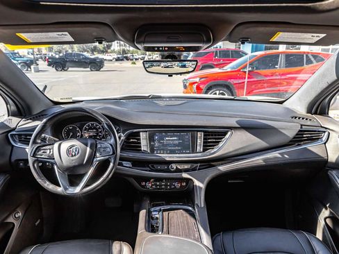 Used 2023 Buick Enclave Avenir FWD image 11