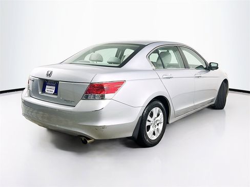 Used 2010 Honda Accord LX-P image 7