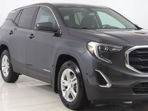 Used 2018 GMC Terrain SLE FWD image 33