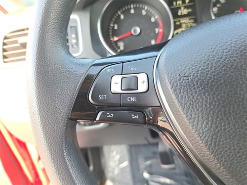 Used 2018 Volkswagen Jetta Wolfsburg Edition image 16