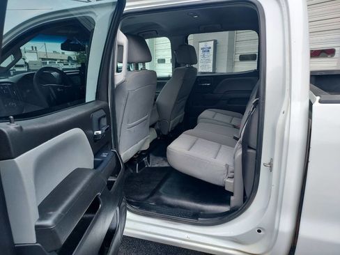 Used 2018 Chevrolet Silverado 2500 W/T w/ WT Convenience Package image 13