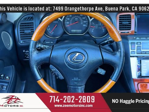 Used 2003 Lexus SC 430 Convertible image 21