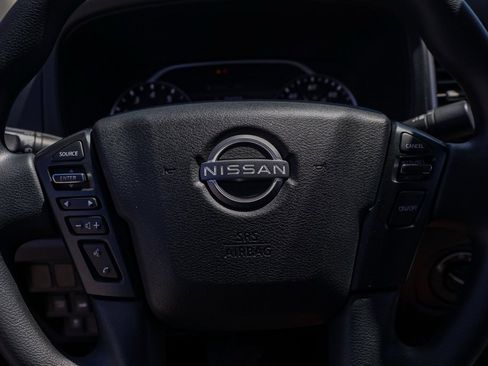 Used 2022 Nissan Frontier SV image 24