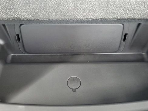 New 2025 Jeep Grand Cherokee L Limited image 10