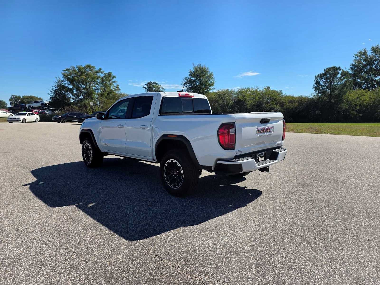 Used 2026 GMC Canyon AT4 AWD/4WD image 4