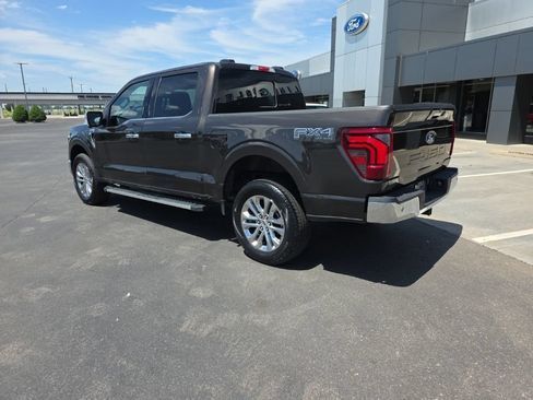 Used 2024 Ford F150 Lariat w/ FX4 Off-Road Package AWD/4WD image 3