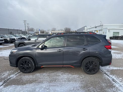 Used 2023 Subaru Forester Sport image 12