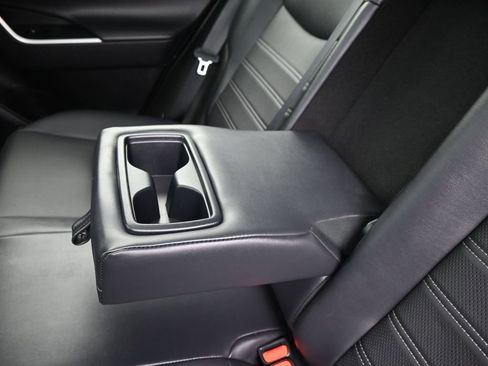 Used 2022 Toyota RAV4 Limited image 41