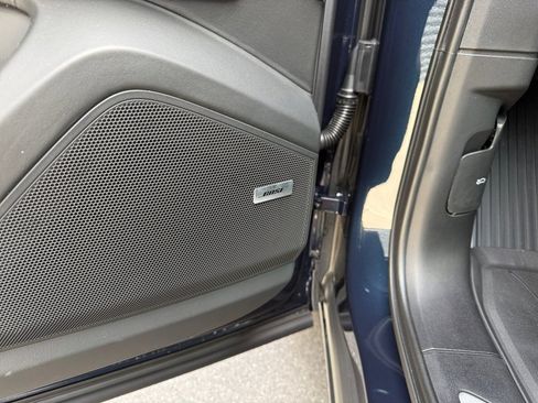 New 2026 Porsche Cayenne image 22