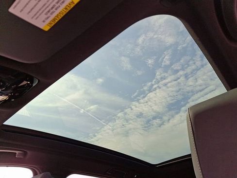 Certified 2025 BMW X3 xDrive30i w/ Premium Package image 11