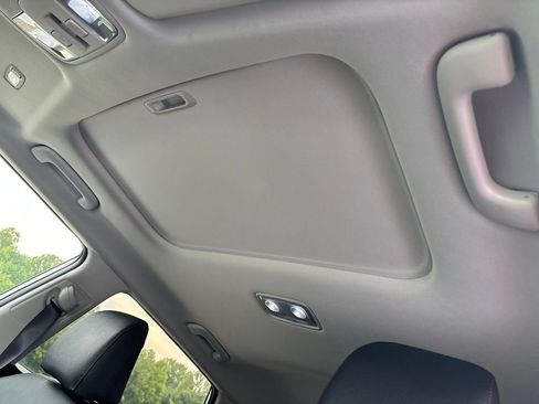 Used 2025 Kia Soul GT-Line FWD image 9
