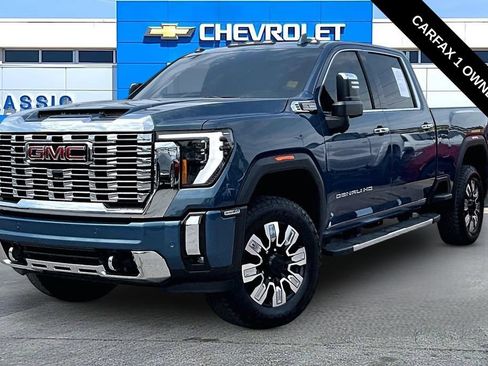Used 2026 GMC Sierra 2500 Denali w/ Denali Reserve Package AWD/4WD image 2