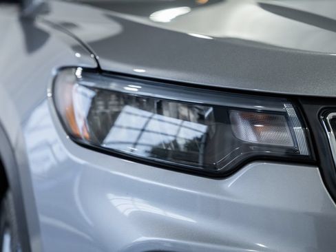 Certified 2022 Jeep Compass Latitude AWD/4WD image 9